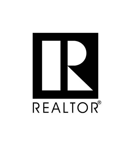 Black and white Realtor logo featuring the letter R and the word Realtor.
